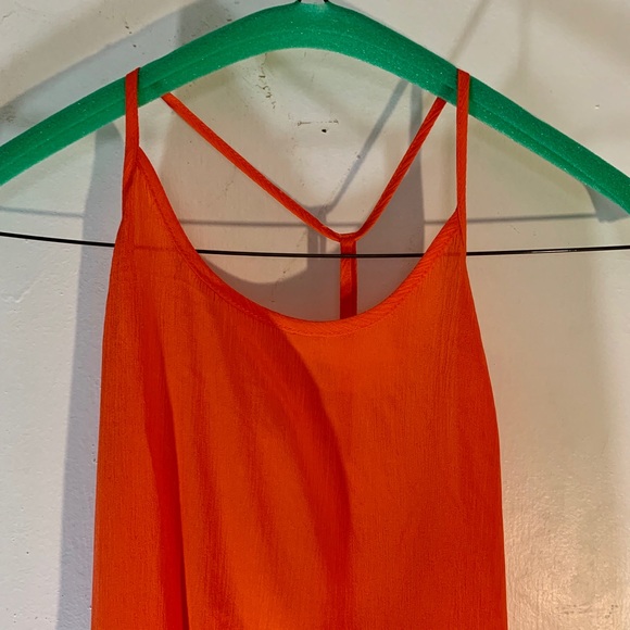 Tank - Picture 3 of 8